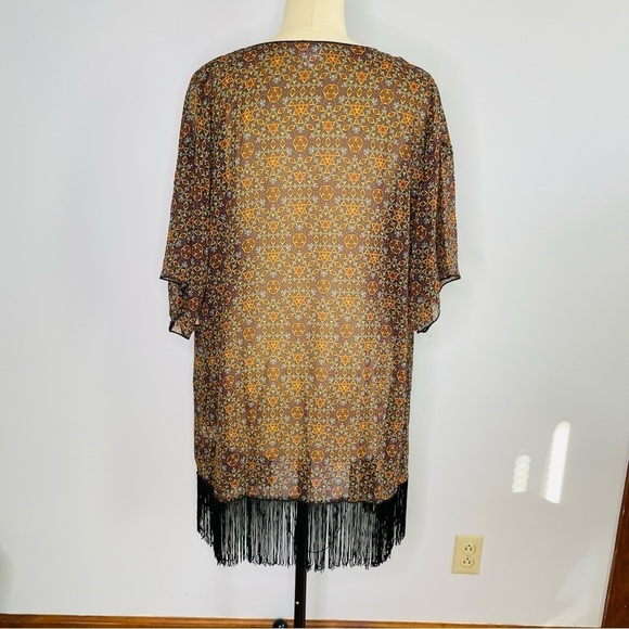 LuLaRoe Monroe Kimono Fringe Layering Jacket Top- Size L (Fits sizes 14-24)- NWT - Picture 5 of 9